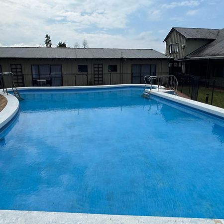 Tokaanu Hotel Экстерьер фото
